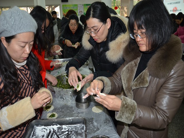 包饺子.jpg